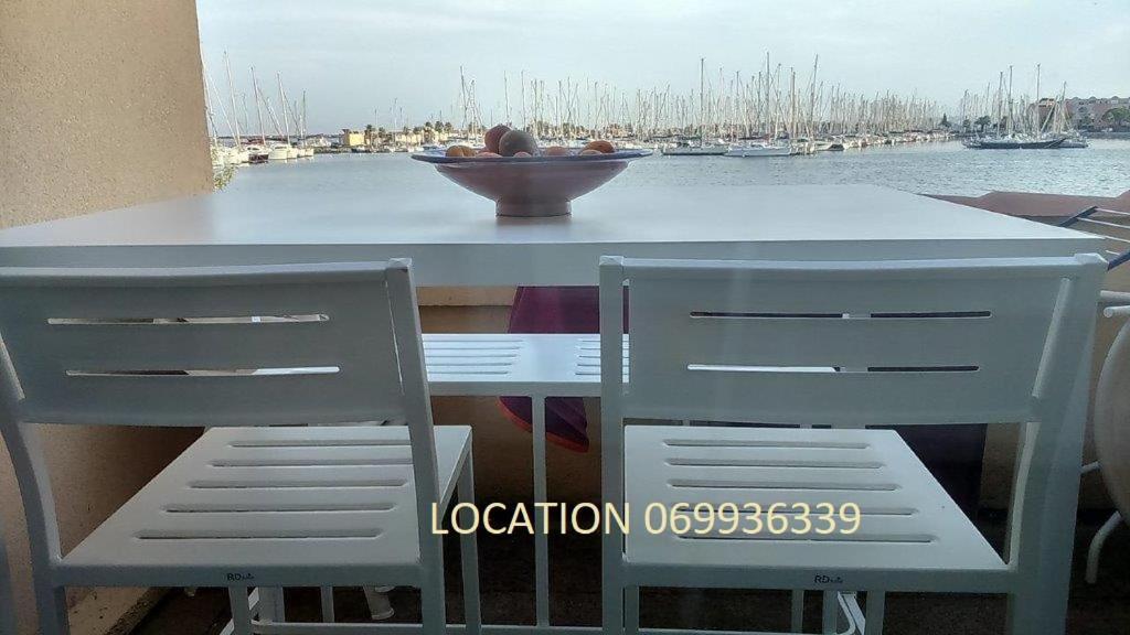 En Bord De Mer Груисан Екстериор снимка
